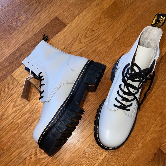 Dr Marten Audrick Boot - Picture 3 of 7